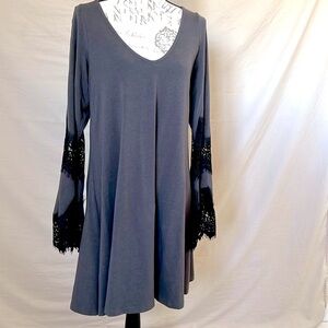 Short vneck tshirt dress log sleeve gray L Express